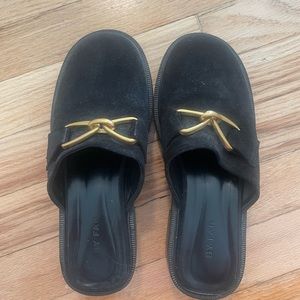 Stylish and elegant modern mules BY FAR. Excellent condition, never worn.